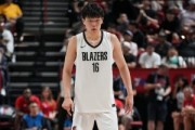 青岛队记：杨瀚森暴露出了篮板球保护问题 可着重去训练改正