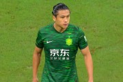 两场2球2助攻，张玉宁刚复苏又伤退，国安提前换下4将 留力战泰山